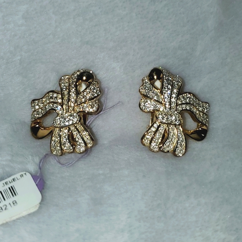 NWT Vintage Elegant Pave Clip-on Earrings